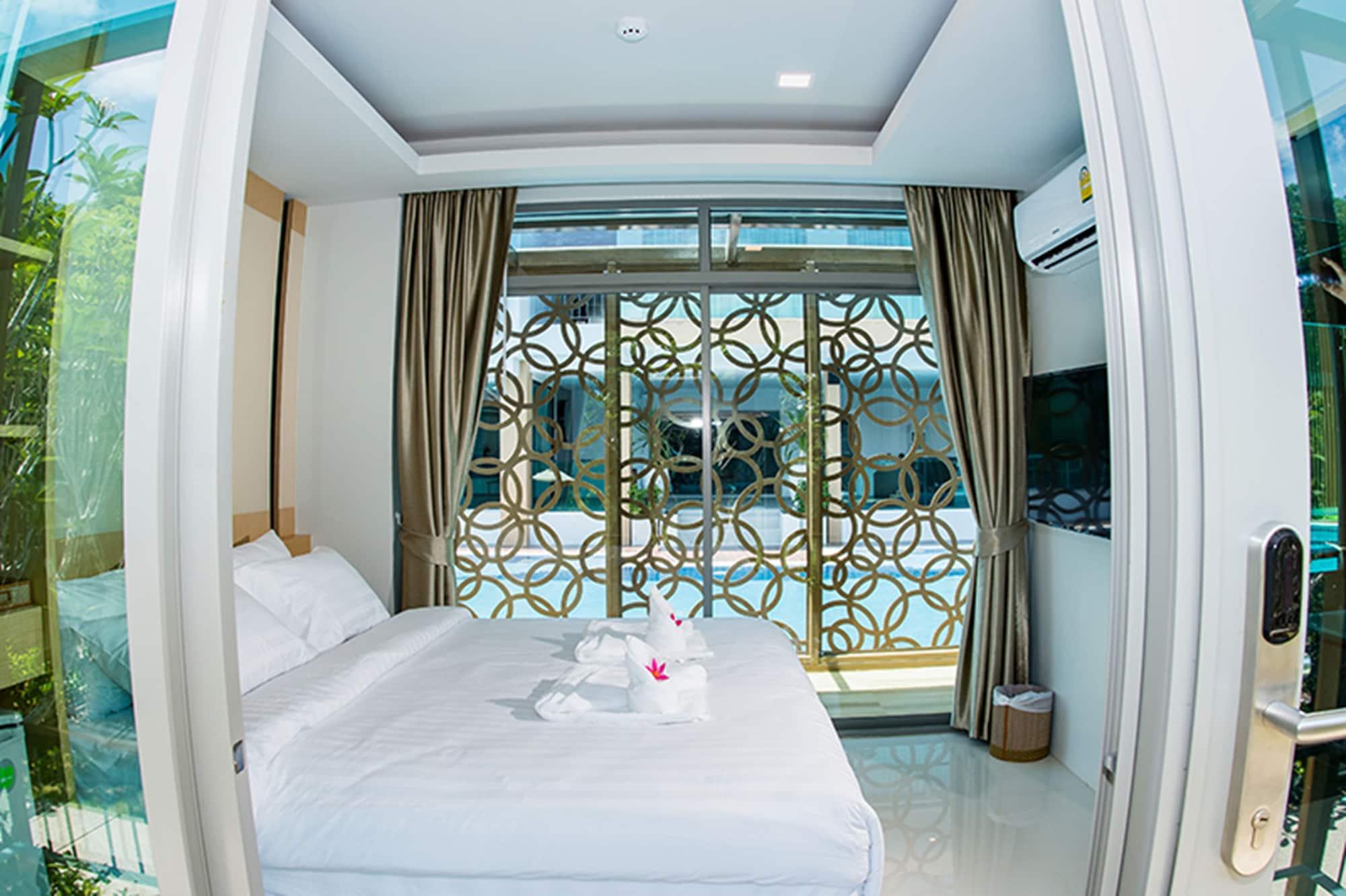 The Peak Hotel Чантабури Екстериор снимка