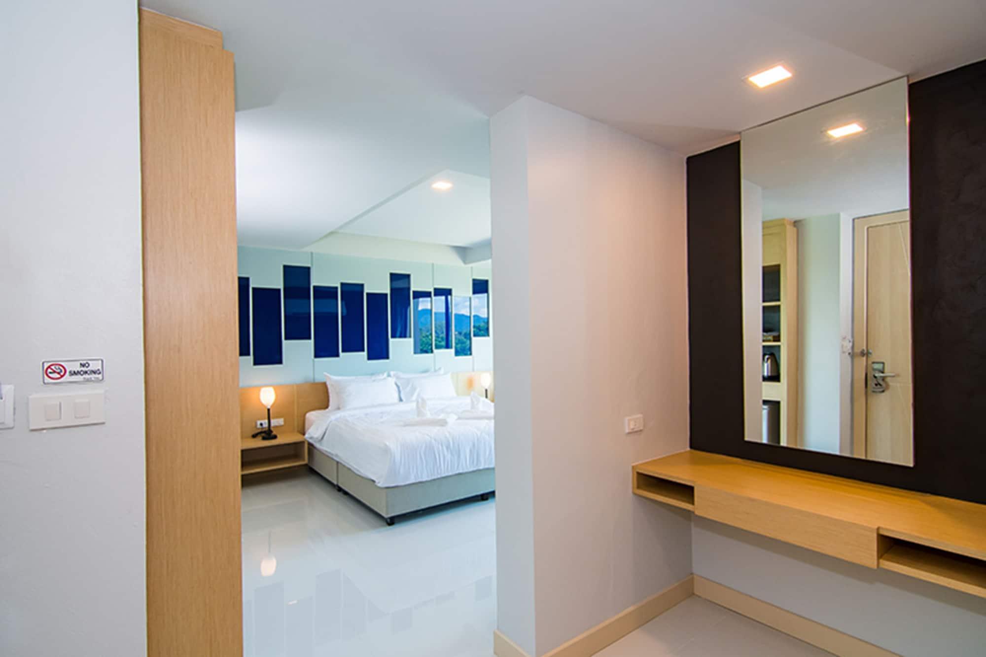 The Peak Hotel Чантабури Екстериор снимка
