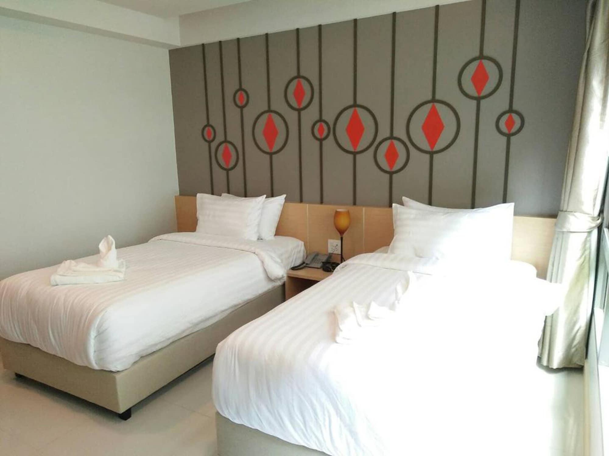 The Peak Hotel Чантабури Екстериор снимка