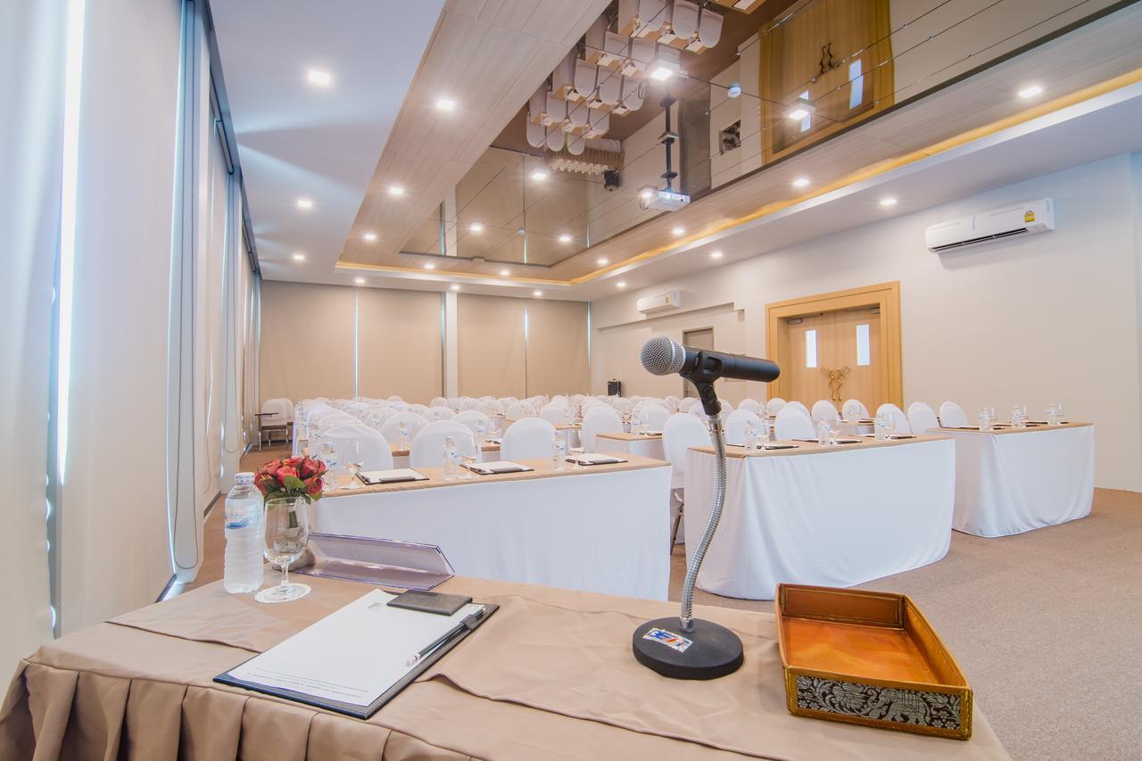 The Peak Hotel Чантабури Екстериор снимка