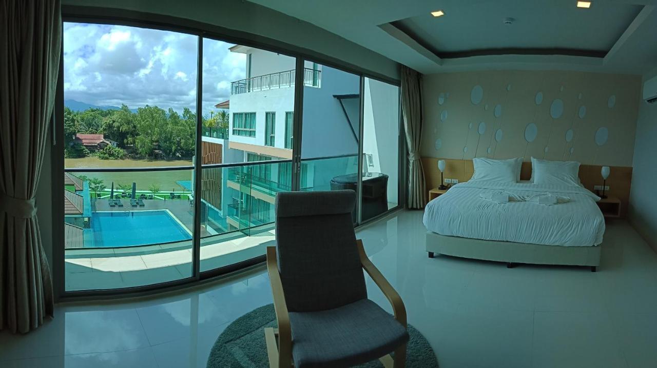 The Peak Hotel Чантабури Екстериор снимка